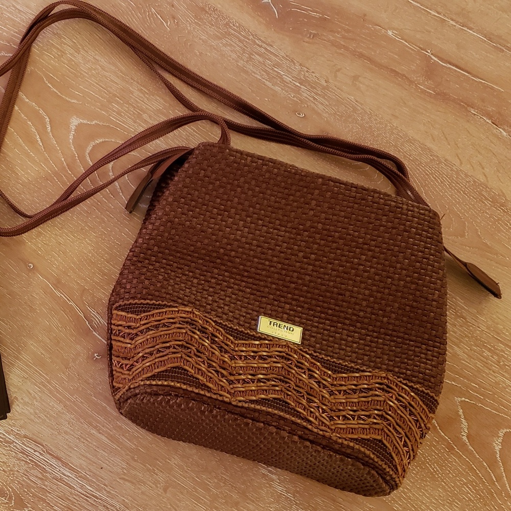 Trends Collection Brown Woven Purse